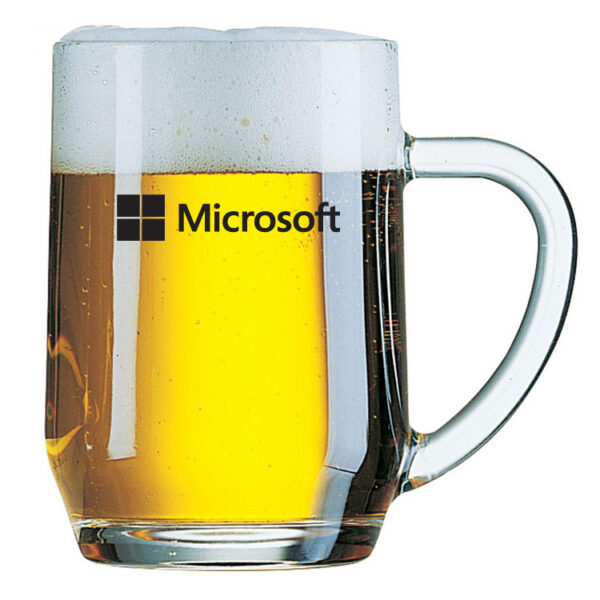 כוסות בירה עם לוגו